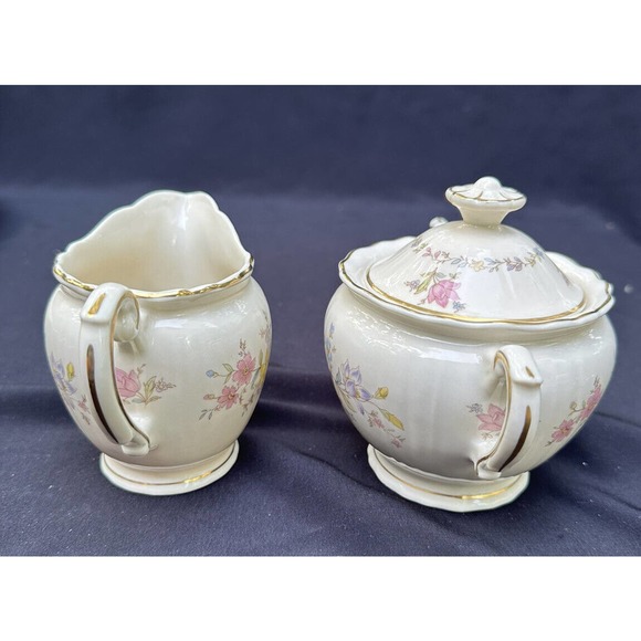 Stunning Federal Shape Syracuse Briarcliff Creamer & Sugar Bowl with Lid -6E - Picture 5 of 12